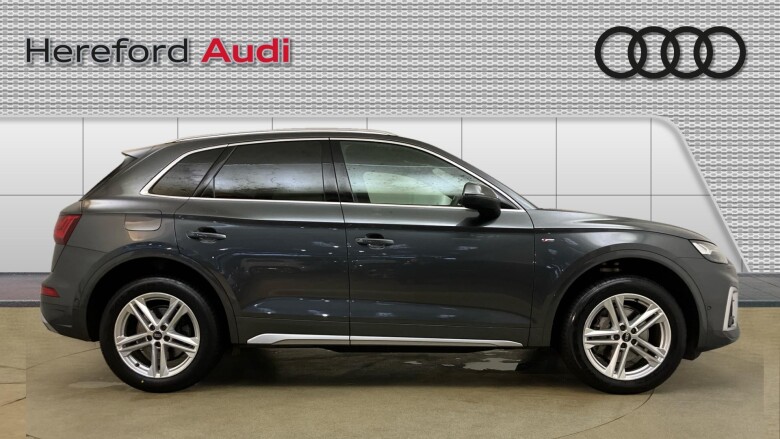Audi Q5 40 TDI Quattro S Line 5dr S Tronic [Tech Pack Pro] Diesel Estate